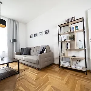 Firstclass 2-room-apartment Apartment
